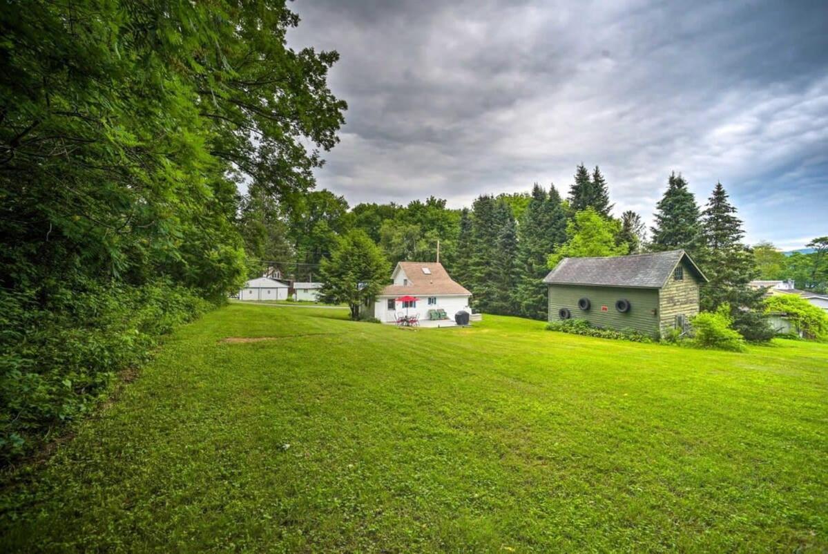 Cozy Milford Cottage On Half Acre W Deck & Grill Екстер'єр фото